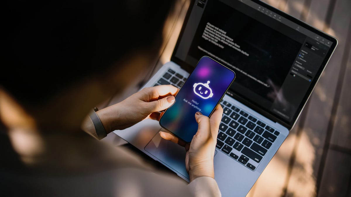 What Is AI Pyschosis? Everything You Need to Know About the Risk of Chatbot Echo Chambers