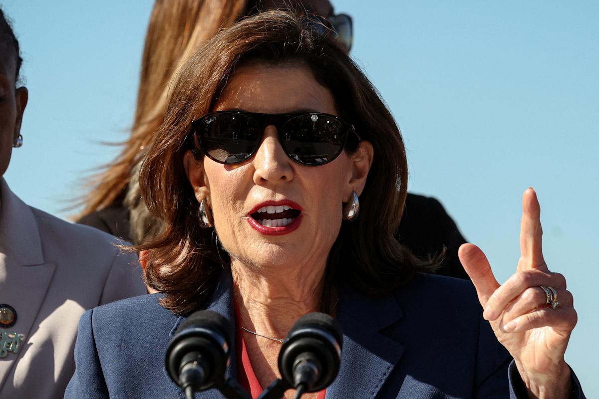 Governor Hochul signs New York's AI safety act