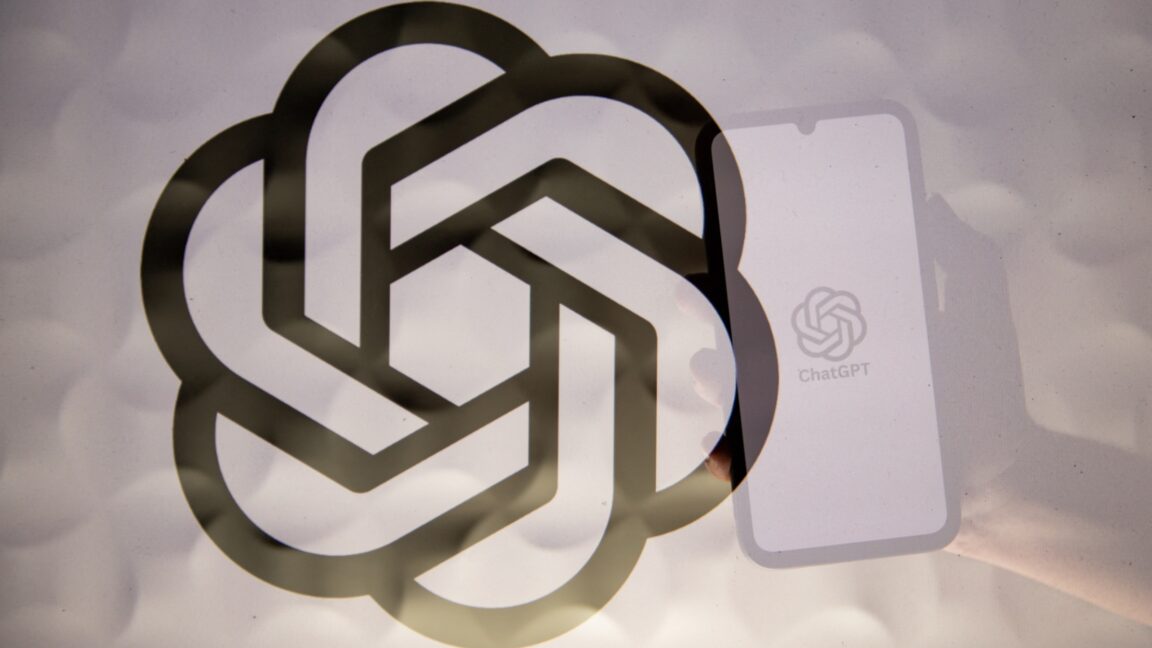 Senior OpenAI Staff Depart as Company Prioritizes ChatGPT Development