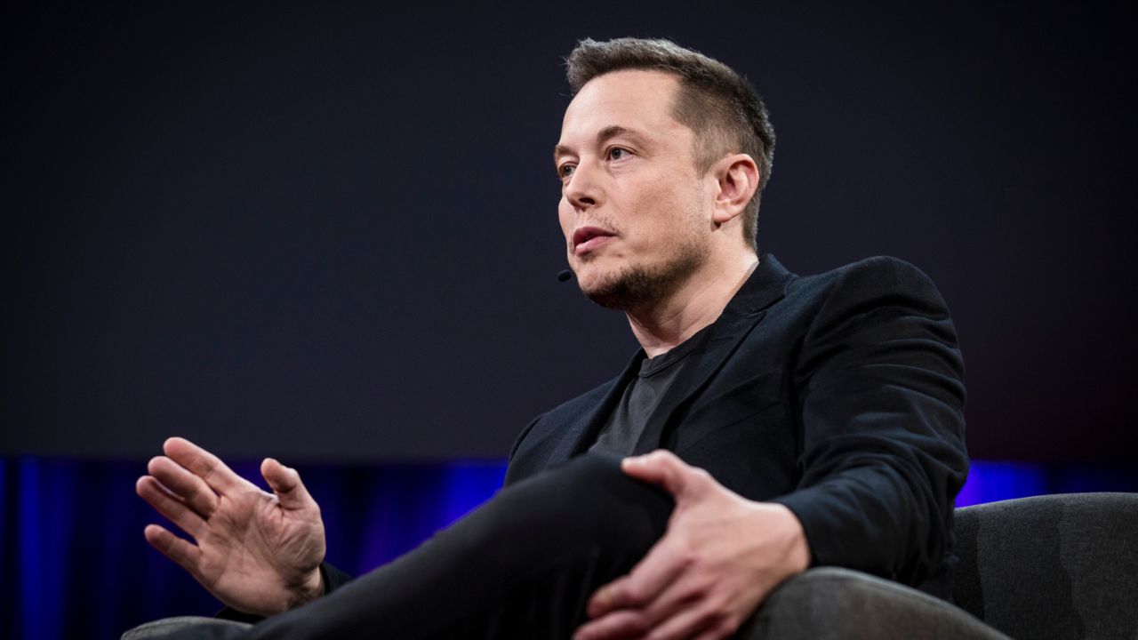 Musk's Teams Push Suppliers for ‘Light‑Speed’ AI Chip Fab
