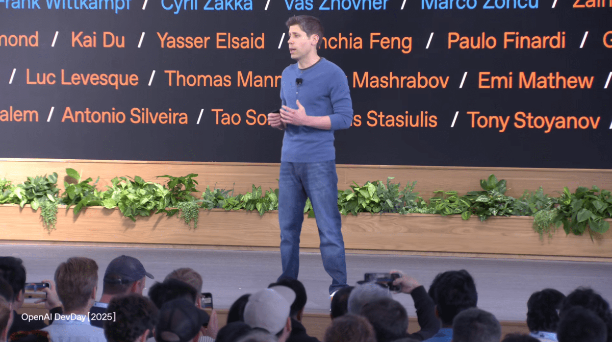 OpenAI Considers Legal Action Over Apple ChatGPT Integration