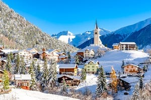 ChatGPT Becomes a Travel Budget Coach, but Experts Warn of Accuracy and Privacy Risks