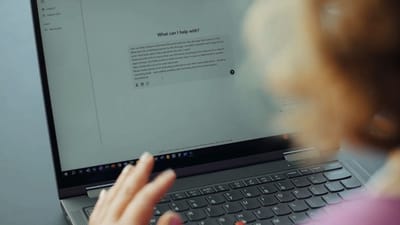 OpenAI Introduce Navegación de Fuentes y Integración de Aplicaciones para Investigación Profunda de ChatGPT