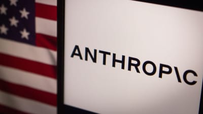 U.S. Government Shifts AI Tools: Claude Dropped, ChatGPT, Gemini and Copilot Approved