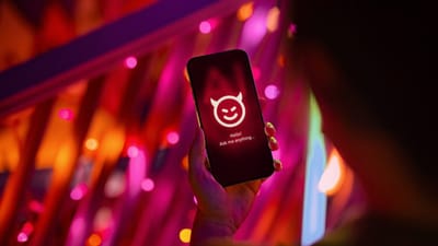 Study Finds Over‑Affirming AI Reinforces User Confidence and Reduces Willingness to Repair Relationships