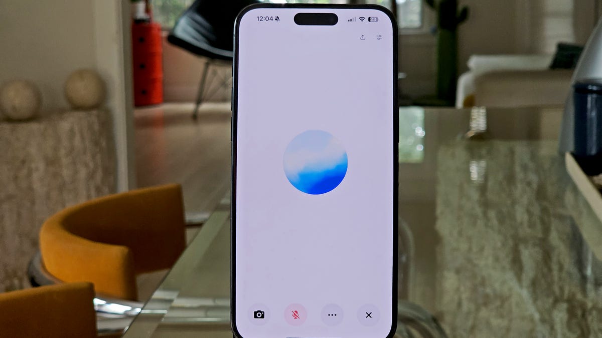 ChatGPT's Voice Feature Is the Conversational Assistant I've Been Craving